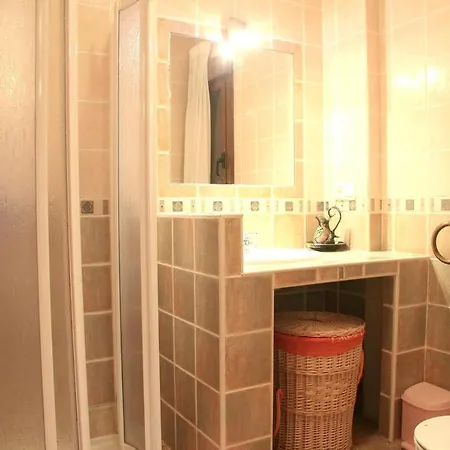 House With 3 Bedrooms In Sotoserrano, With Wonderful Mountain View, Enclosed ... Appartement *