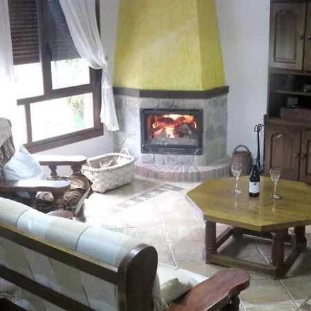 House With 3 Bedrooms In Sotoserrano, With Wonderful Mountain View, Enclosed ... Appartement